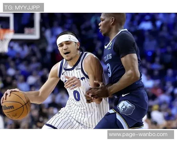 普理查德创队史控卫记录13场至少20分且零失误表现引发热议